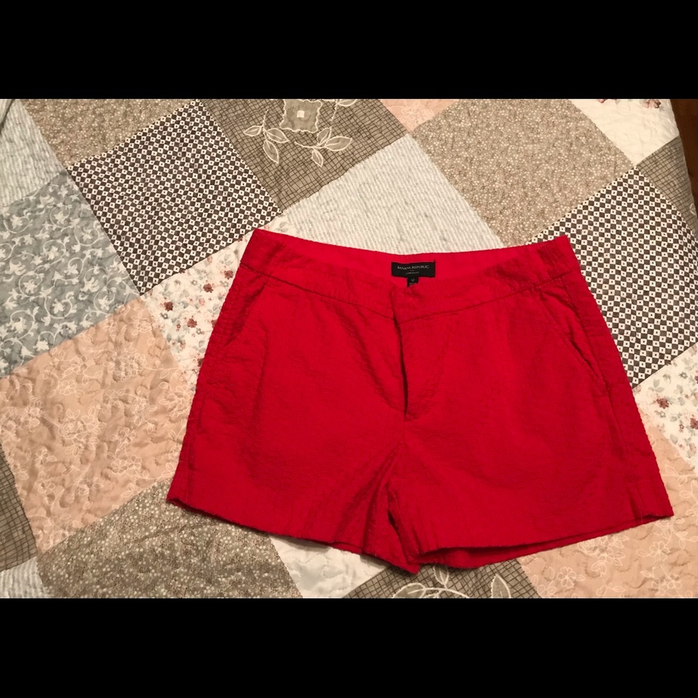 Banana Republic Hampton Fit Shorts Size 12 Red